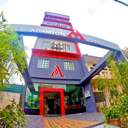 Hotel Adamson Park Kuala Lumpur Esterno foto
