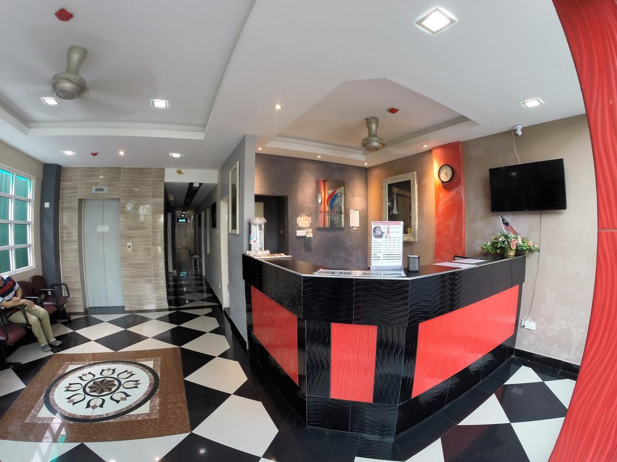 Hotel Adamson Park Kuala Lumpur Esterno foto